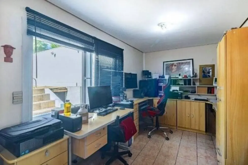 Foto 6 de Casa com 4 quartos à venda, 286m2 em Chácara das Pedras, Porto Alegre - RS