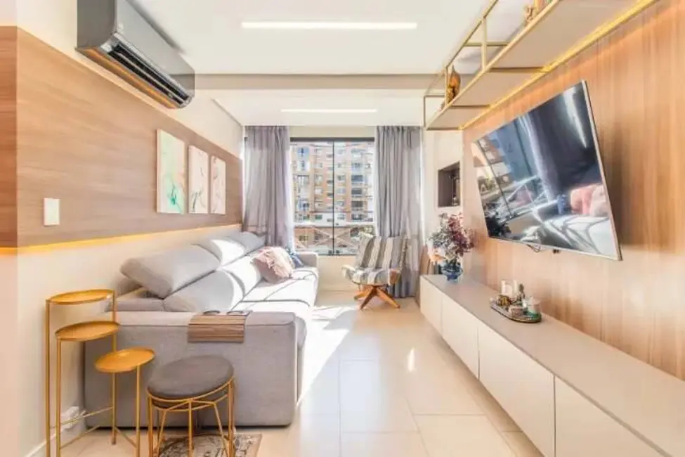 Foto 4 de Apartamento com 3 quartos à venda, 85m2 em Boa Vista, Porto Alegre - RS