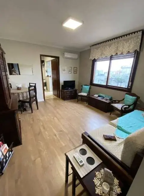 Foto 1 de Apartamento com 1 quarto à venda, 50m2 em Farroupilha, Porto Alegre - RS