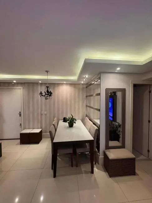 Foto 2 de Apartamento com 2 quartos à venda, 67m2 em Vila Ipiranga, Porto Alegre - RS