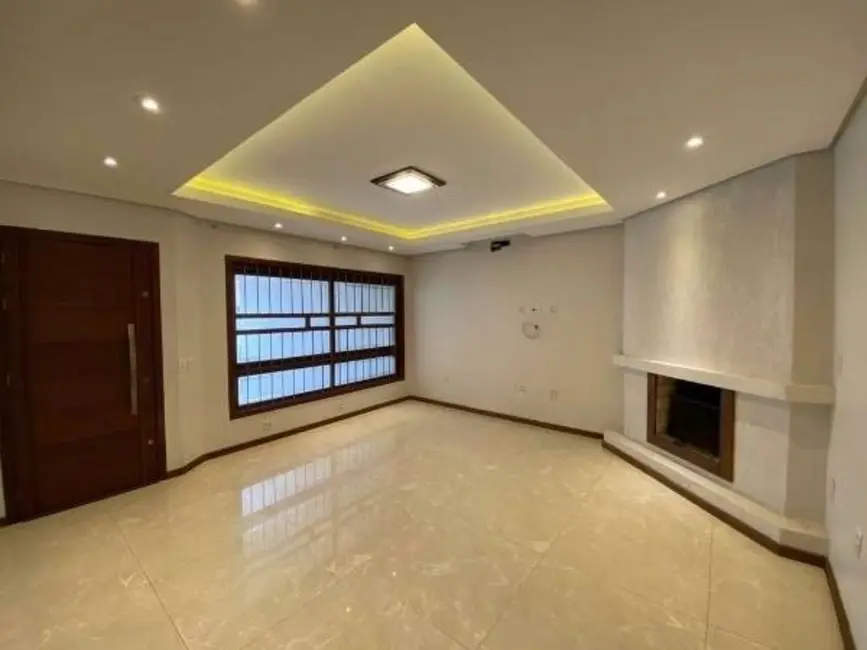 Foto 1 de Casa com 3 quartos à venda, 235m2 em Sarandi, Porto Alegre - RS