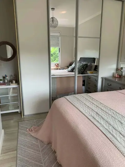 Apartamento com 2 quartos à venda, 74m2 em Vila Ipiranga, Porto Alegre - RS - imagem 9 Foto 9 de Apartamento com 2 quartos à venda, 74m2 em Vila Ipiranga, Porto Alegre - RS