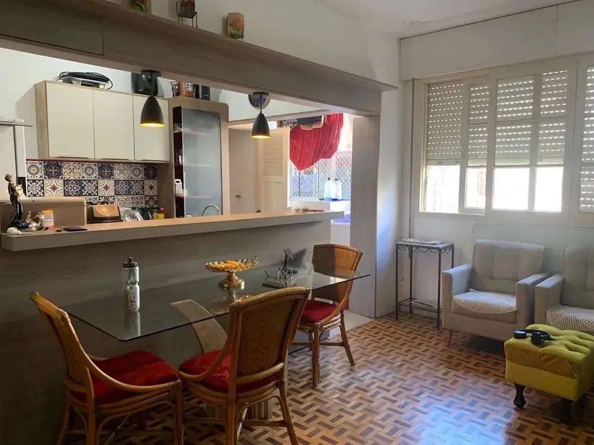 Foto 1 de Apartamento com 2 quartos à venda, 60m2 em Azenha, Porto Alegre - RS