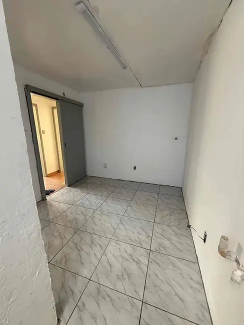 Foto 4 de Apartamento com 2 quartos à venda em Partenon, Porto Alegre - RS