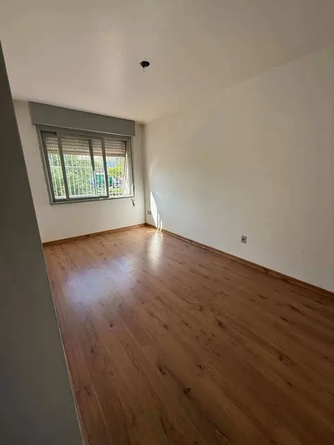 Foto 2 de Apartamento com 2 quartos à venda em Partenon, Porto Alegre - RS