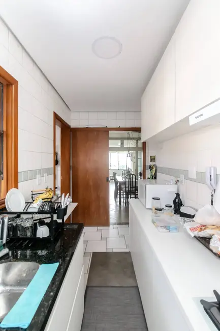 Foto 5 de Apartamento com 2 quartos à venda, 147m2 em Santo Antônio, Porto Alegre - RS