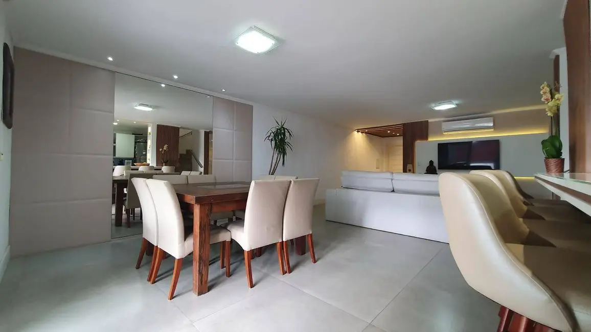 Foto 4 de Casa com 3 quartos à venda, 182m2 em Vila Nova, Porto Alegre - RS