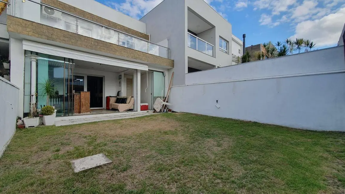 Foto 9 de Casa com 3 quartos à venda, 182m2 em Vila Nova, Porto Alegre - RS