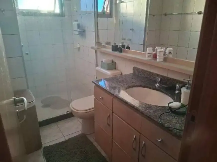 Apartamento com 3 quartos à venda, 92m2 em Menino Deus, Porto Alegre - RS - imagem 7 Foto 7 de Apartamento com 3 quartos à venda, 92m2 em Menino Deus, Porto Alegre - RS