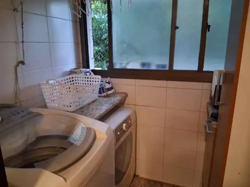 Apartamento com 3 quartos à venda, 92m2 em Menino Deus, Porto Alegre - RS - imagem 6 Foto 6 de Apartamento com 3 quartos à venda, 92m2 em Menino Deus, Porto Alegre - RS