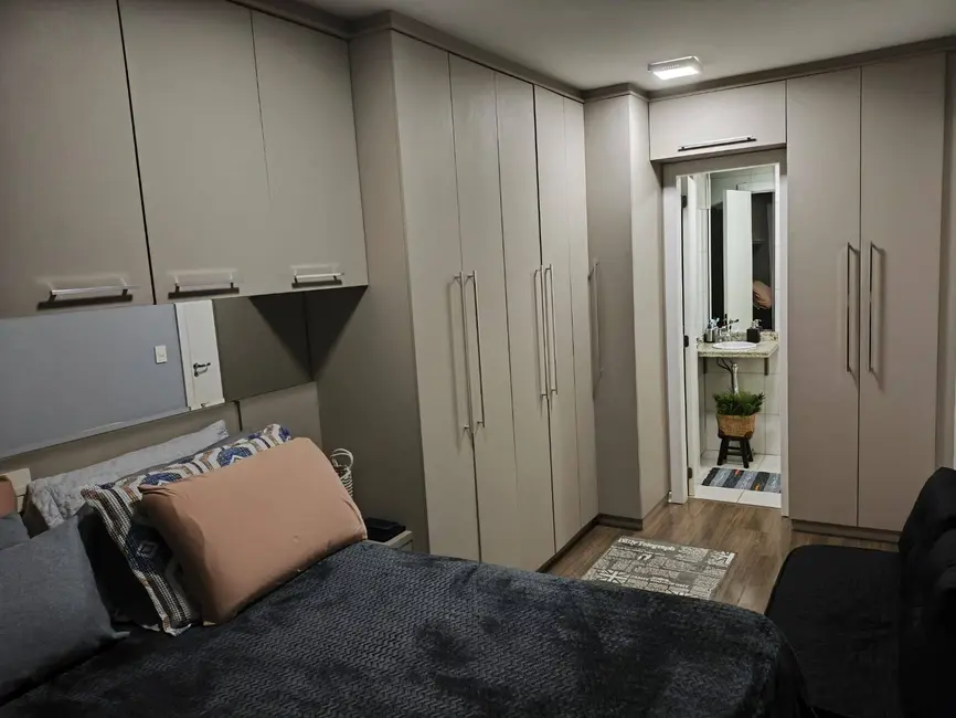 Apartamento com 1 quarto à venda, 44m2 em Independência, Porto Alegre - RS - imagem 5 Foto 5 de Apartamento com 1 quarto à venda, 44m2 em Independência, Porto Alegre - RS