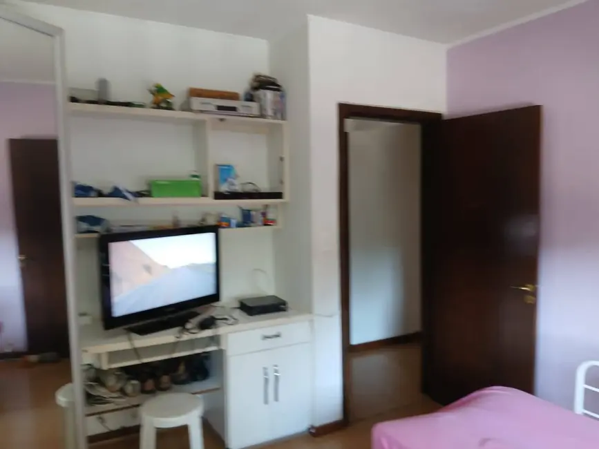 Foto 8 de Apartamento com 3 quartos à venda em Jardim Lindóia, Porto Alegre - RS