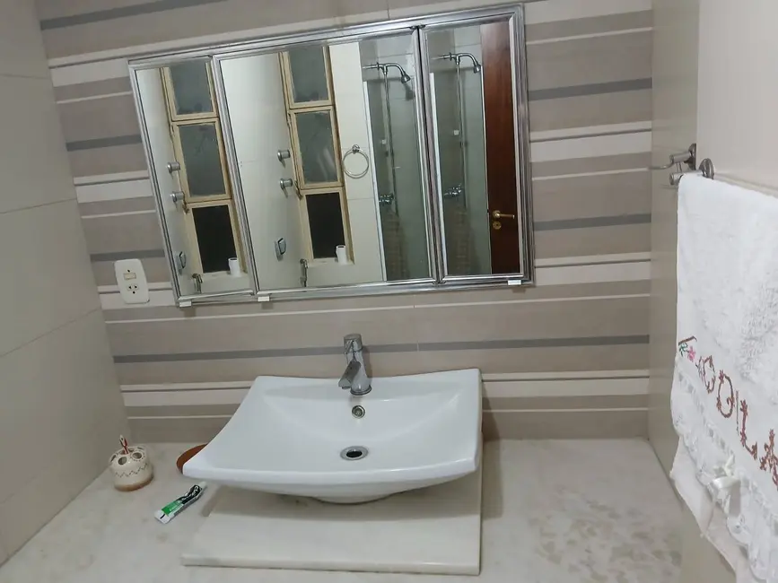 Foto 2 de Apartamento com 3 quartos à venda em Jardim Lindóia, Porto Alegre - RS