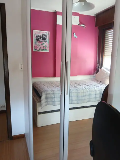 Foto 5 de Apartamento com 3 quartos à venda em Jardim Lindóia, Porto Alegre - RS