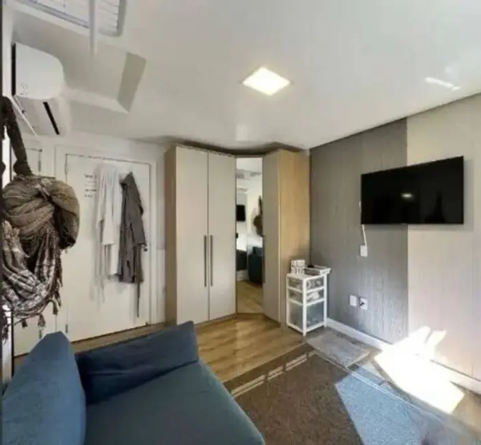 Foto 9 de Apartamento com 3 quartos à venda, 180m2 em Cristal, Porto Alegre - RS