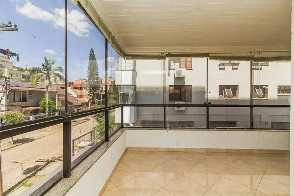 Foto 6 de Apartamento com 3 quartos à venda, 131m2 em Jardim Lindóia, Porto Alegre - RS