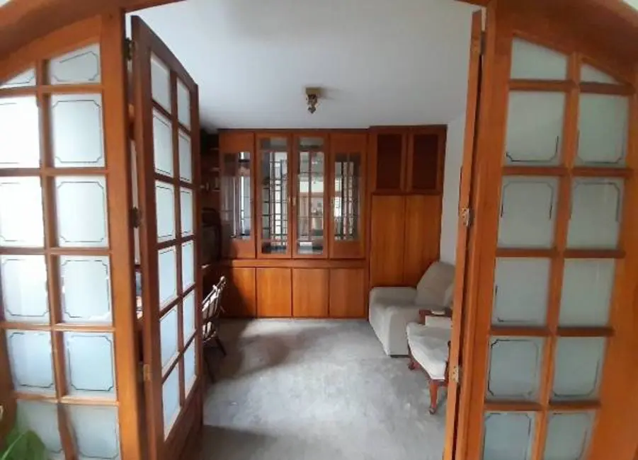 Apartamento com 2 quartos à venda, 100m2 em Moinhos de Vento, Porto Alegre - RS - imagem 8 Foto 8 de Apartamento com 2 quartos à venda, 100m2 em Moinhos de Vento, Porto Alegre - RS