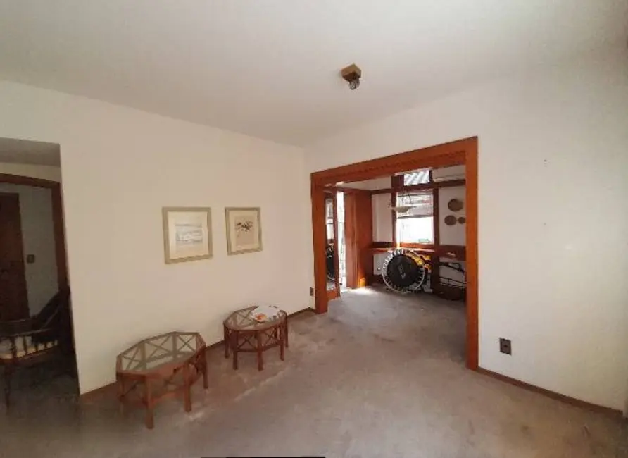 Apartamento com 2 quartos à venda, 100m2 em Moinhos de Vento, Porto Alegre - RS - imagem 6 Foto 6 de Apartamento com 2 quartos à venda, 100m2 em Moinhos de Vento, Porto Alegre - RS