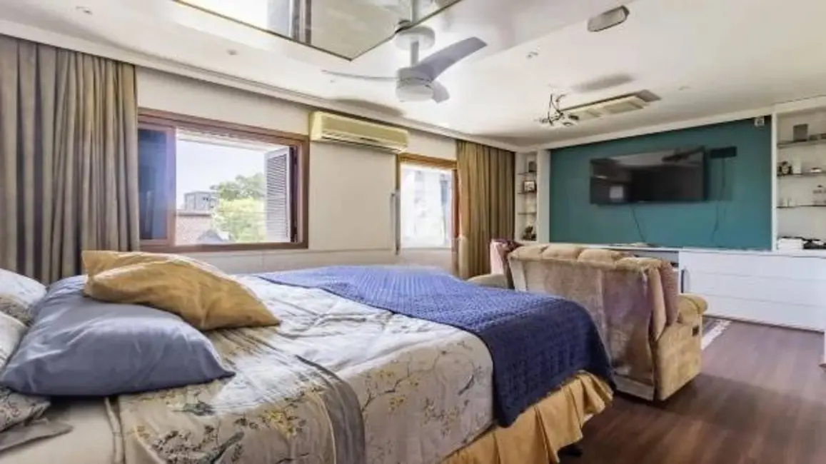 Apartamento com 3 quartos à venda, 117m2 em Jardim Lindóia, Porto Alegre - RS - imagem 4 Foto 4 de Apartamento com 3 quartos à venda, 117m2 em Jardim Lindóia, Porto Alegre - RS