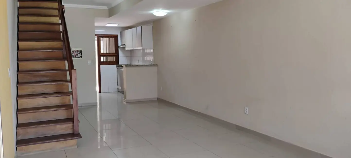 Foto 5 de Casa com 3 quartos à venda, 127m2 em Guarujá, Porto Alegre - RS
