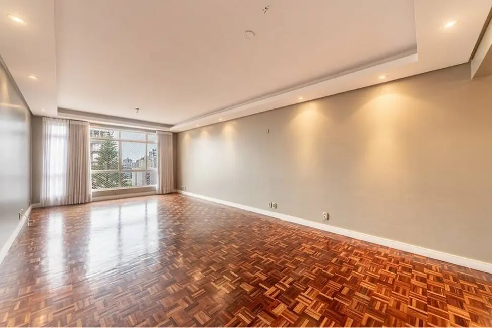 Foto 6 de Apartamento com 3 quartos à venda, 111m2 em Auxiliadora, Porto Alegre - RS