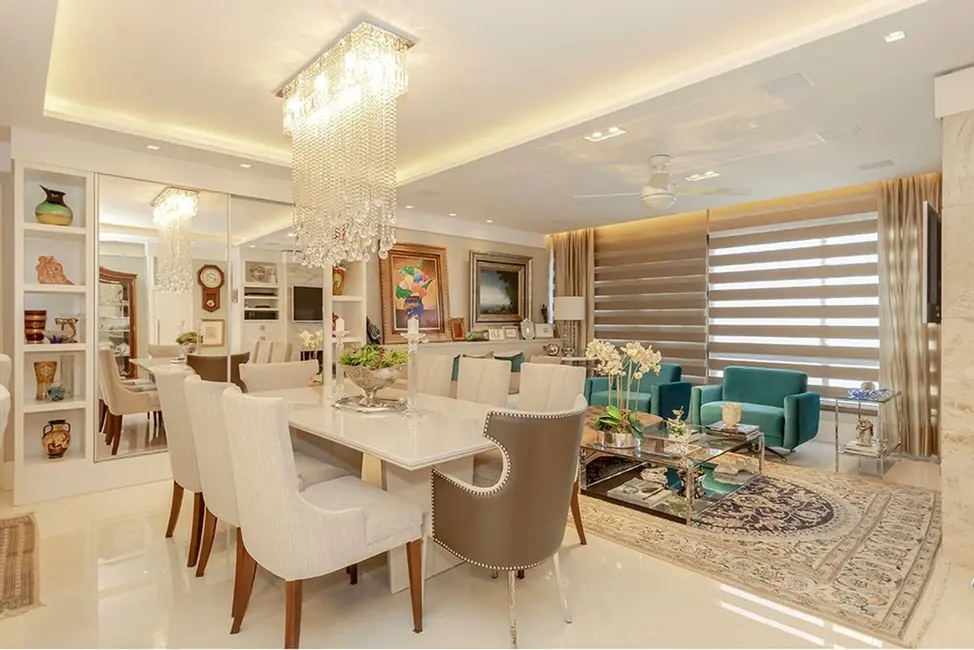 Foto 2 de Apartamento com 3 quartos à venda em Três Figueiras, Porto Alegre - RS