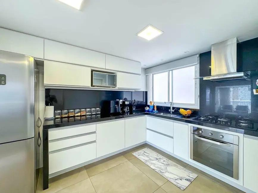 Foto 9 de Apartamento com 3 quartos à venda, 125m2 em Jardim Europa, Porto Alegre - RS