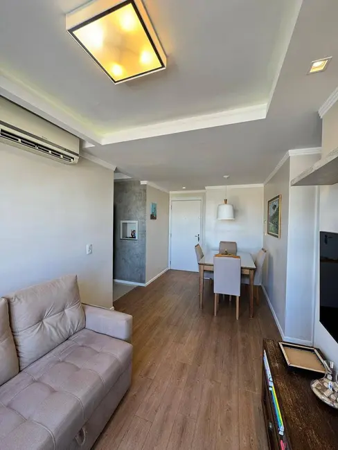 Foto 2 de Apartamento com 2 quartos à venda, 59m2 em Partenon, Porto Alegre - RS