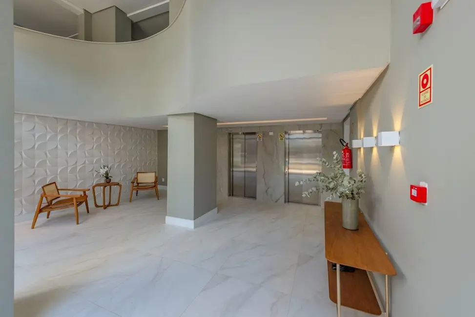 Foto 3 de Apartamento com 3 quartos à venda, 125m2 em Petrópolis, Porto Alegre - RS