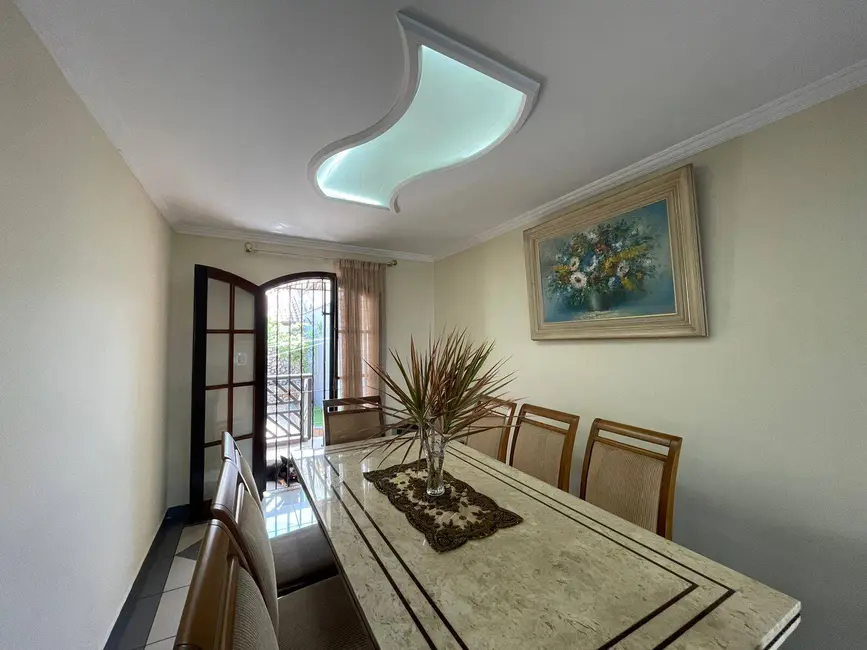 Foto 8 de Casa com 3 quartos à venda, 210m2 em Osvaldo Cruz, Sao Caetano Do Sul - SP