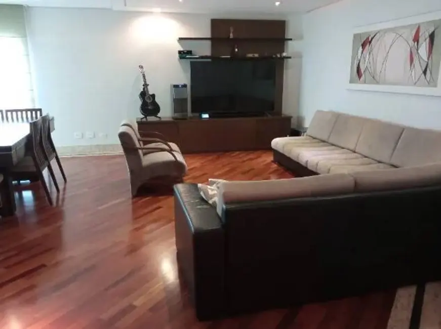 Apartamento com 3 quartos à venda, 188m2 em Olímpico, Sao Caetano Do Sul - SP - imagem 8 Foto 8 de Apartamento com 3 quartos à venda, 188m2 em Olímpico, Sao Caetano Do Sul - SP