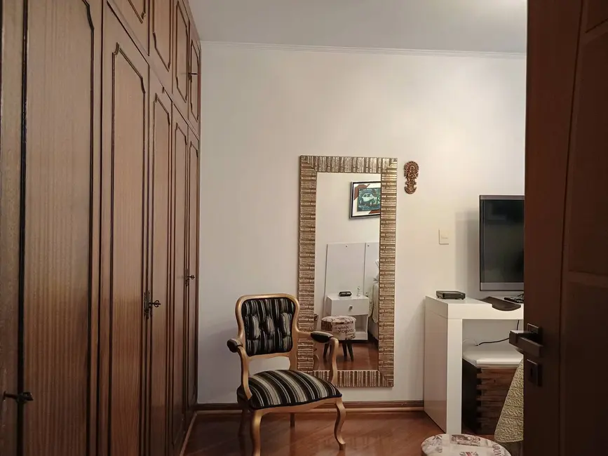 Apartamento com 3 quartos à venda, 134m2 em Santo Antônio, Sao Caetano Do Sul - SP - imagem 9 Foto 9 de Apartamento com 3 quartos à venda, 134m2 em Santo Antônio, Sao Caetano Do Sul - SP