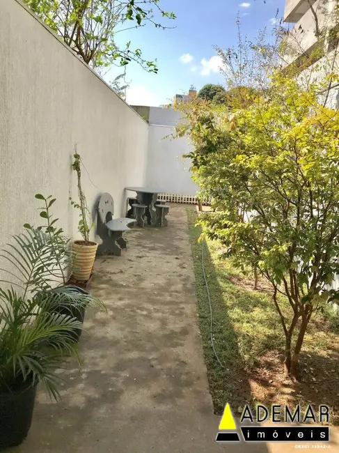 Casa com 3 quartos à venda, 125m2 em Centro, Diadema - SP - imagem 7 Foto 7 de Casa com 3 quartos à venda, 125m2 em Centro, Diadema - SP