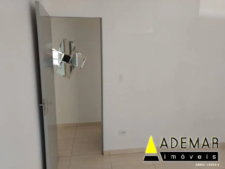 Foto 3 de Apartamento com 2 quartos à venda, 44m2 em Serraria, Diadema - SP