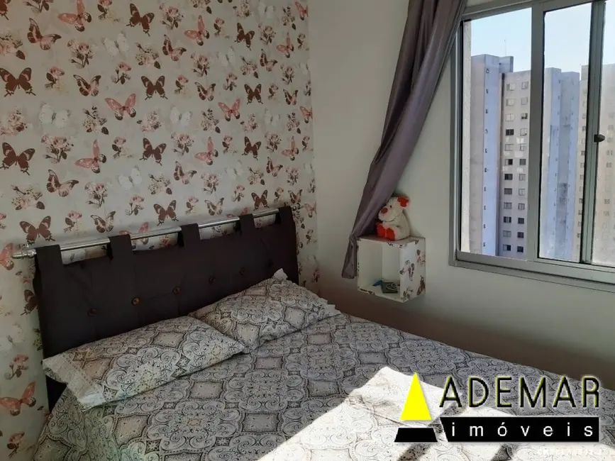 Foto 4 de Apartamento com 2 quartos à venda, 44m2 em Canhema, Diadema - SP