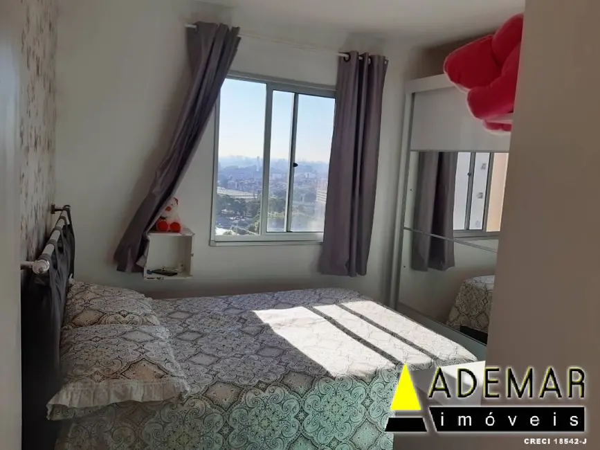 Foto 3 de Apartamento com 2 quartos à venda, 44m2 em Canhema, Diadema - SP