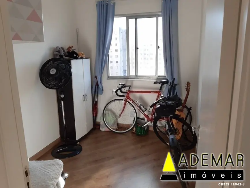 Foto 5 de Apartamento com 2 quartos à venda, 44m2 em Canhema, Diadema - SP