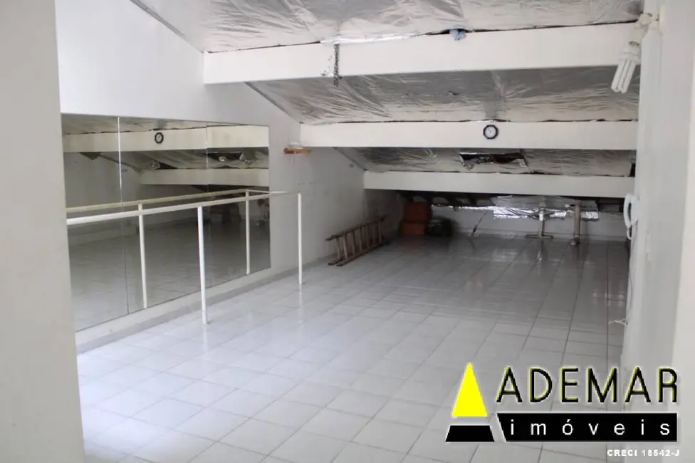 Foto 2 de Casa com 4 quartos à venda, 250m2 em Sao Bernardo Do Campo - SP