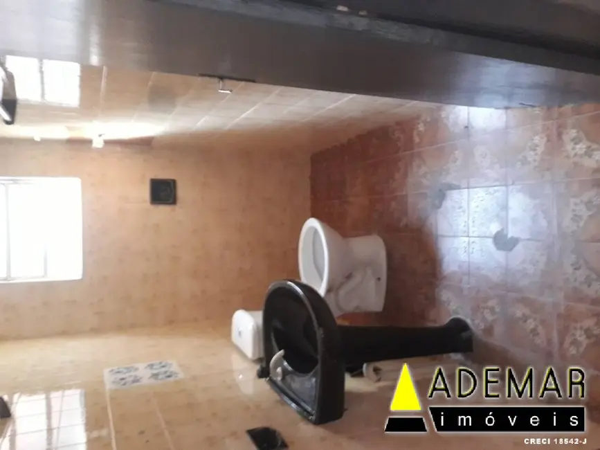 Foto 9 de Casa com 6 quartos à venda, 250m2 em Casa Grande, Diadema - SP