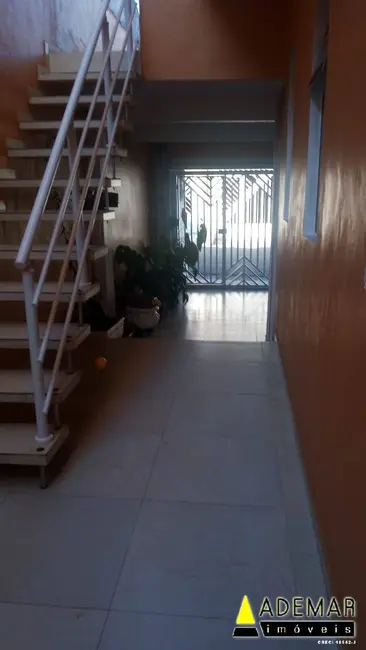 Foto 3 de Casa com 3 quartos à venda, 170m2 em Piraporinha, Diadema - SP