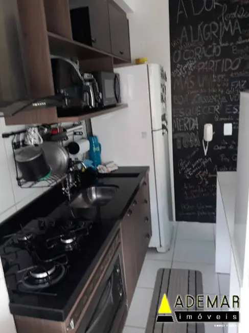 Foto 5 de Apartamento com 2 quartos à venda, 44m2 em Canhema, Diadema - SP