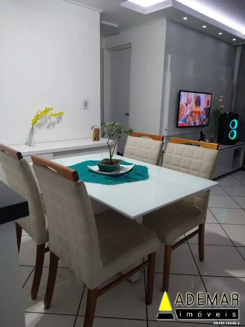 Foto 3 de Apartamento com 2 quartos à venda, 48m2 em Taboão, Diadema - SP