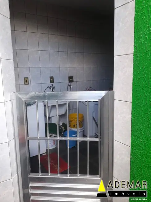 Casa com 2 quartos à venda, 125m2 em Canhema, Diadema - SP - imagem 8 Foto 8 de Casa com 2 quartos à venda, 125m2 em Canhema, Diadema - SP