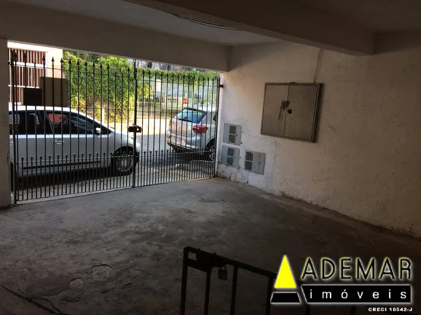 Casa à venda, 341m2 em Casa Grande, Diadema - SP - imagem 3 Foto 3 de Casa à venda, 341m2 em Casa Grande, Diadema - SP