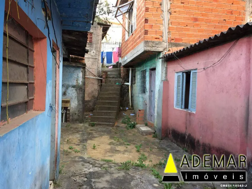 Casa à venda, 237m2 em Casa Grande, Diadema - SP - imagem 9 Foto 9 de Casa à venda, 237m2 em Casa Grande, Diadema - SP