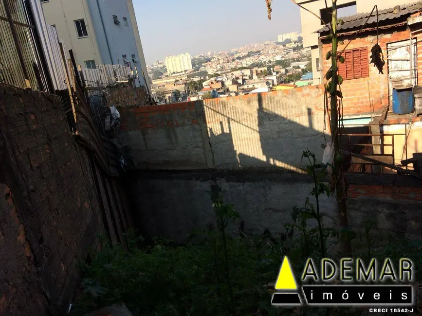 Casa à venda, 237m2 em Casa Grande, Diadema - SP - imagem 6 Foto 6 de Casa à venda, 237m2 em Casa Grande, Diadema - SP