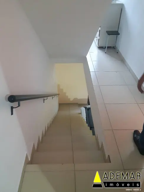 Casa com 4 quartos à venda, 170m2 em Conceição, Diadema - SP - imagem 8 Foto 8 de Casa com 4 quartos à venda, 170m2 em Conceição, Diadema - SP