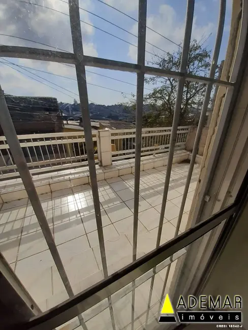 Casa com 4 quartos à venda, 270m2 em Campanário, Diadema - SP - imagem 3 Foto 3 de Casa com 4 quartos à venda, 270m2 em Campanário, Diadema - SP