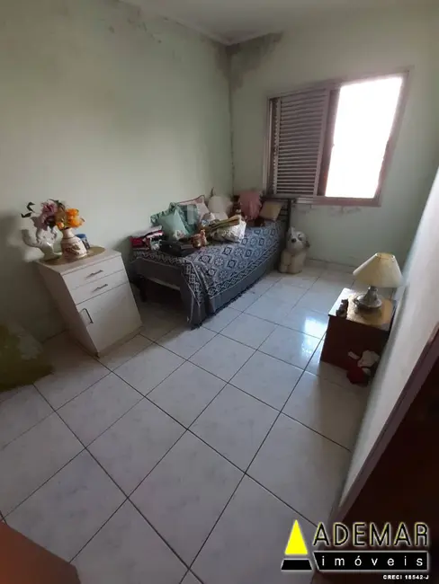 Casa com 4 quartos à venda, 270m2 em Campanário, Diadema - SP - imagem 9 Foto 9 de Casa com 4 quartos à venda, 270m2 em Campanário, Diadema - SP