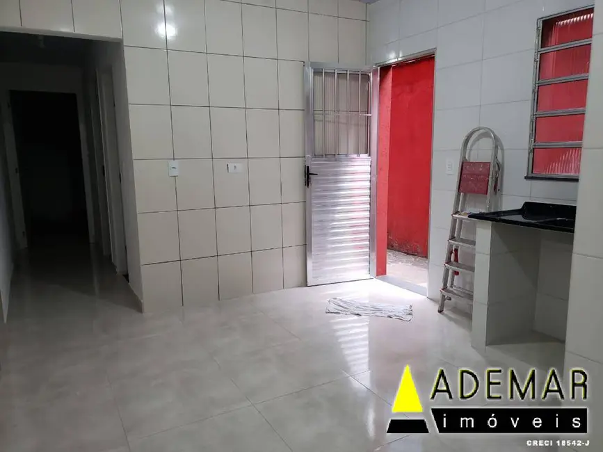 Foto 1 de Casa com 2 quartos à venda, 250m2 em Casa Grande, Diadema - SP